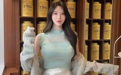 女生奖励自己的视频素材高清版